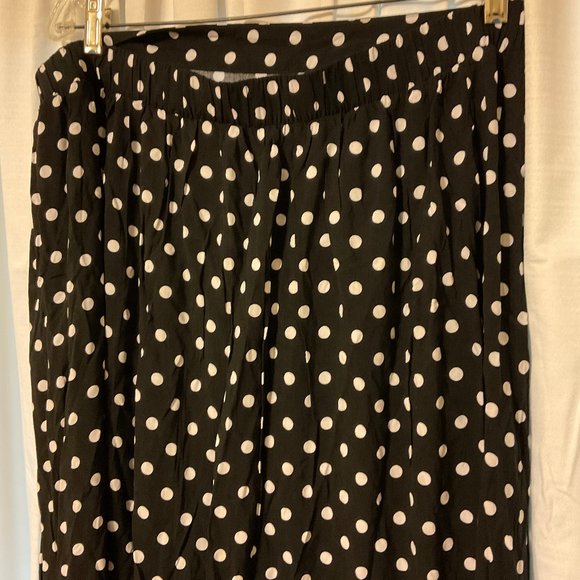 Torrid Black Polka Dot Challis Wrap Skirt 3 White New NWT Hi-Lo Hem Ruffle Trim - Picture 8 of 10